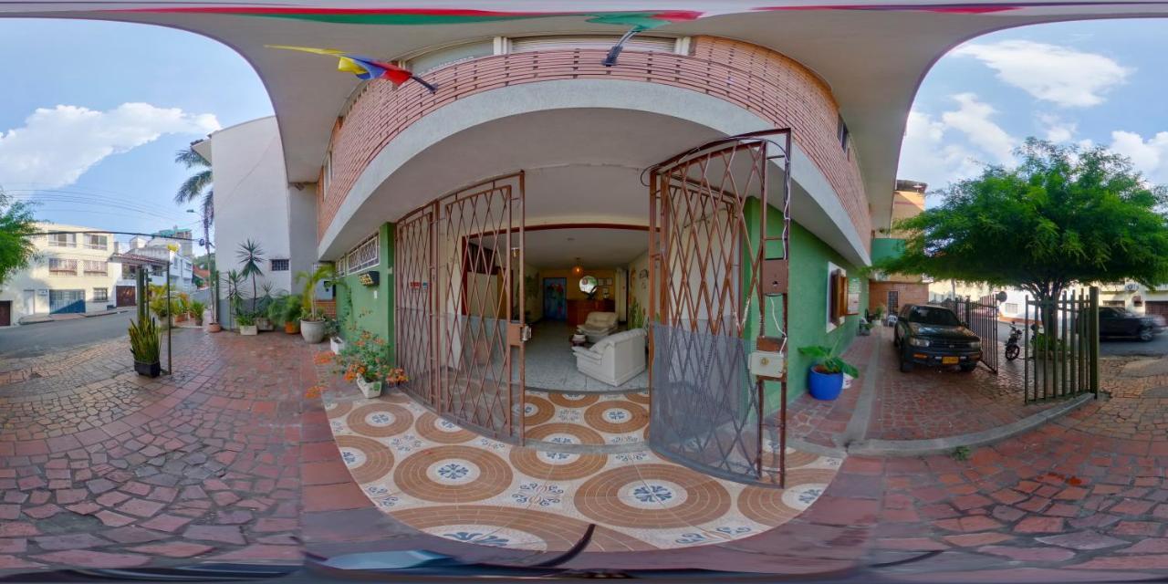 Roof Hostel Калі Екстер'єр фото