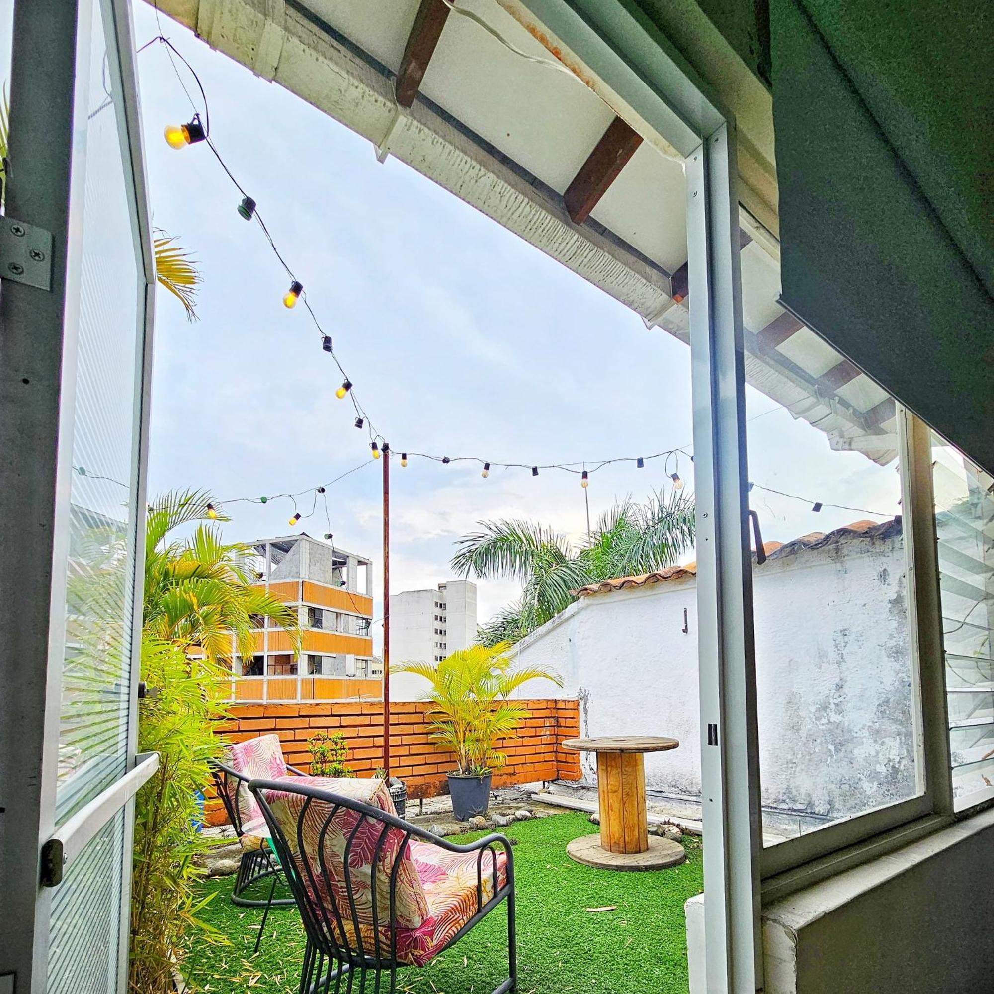 Roof Hostel Калі Екстер'єр фото